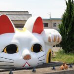 「なでると当たる」猫の魔法！宝当神社で一攫千金の夢をかなえる方法